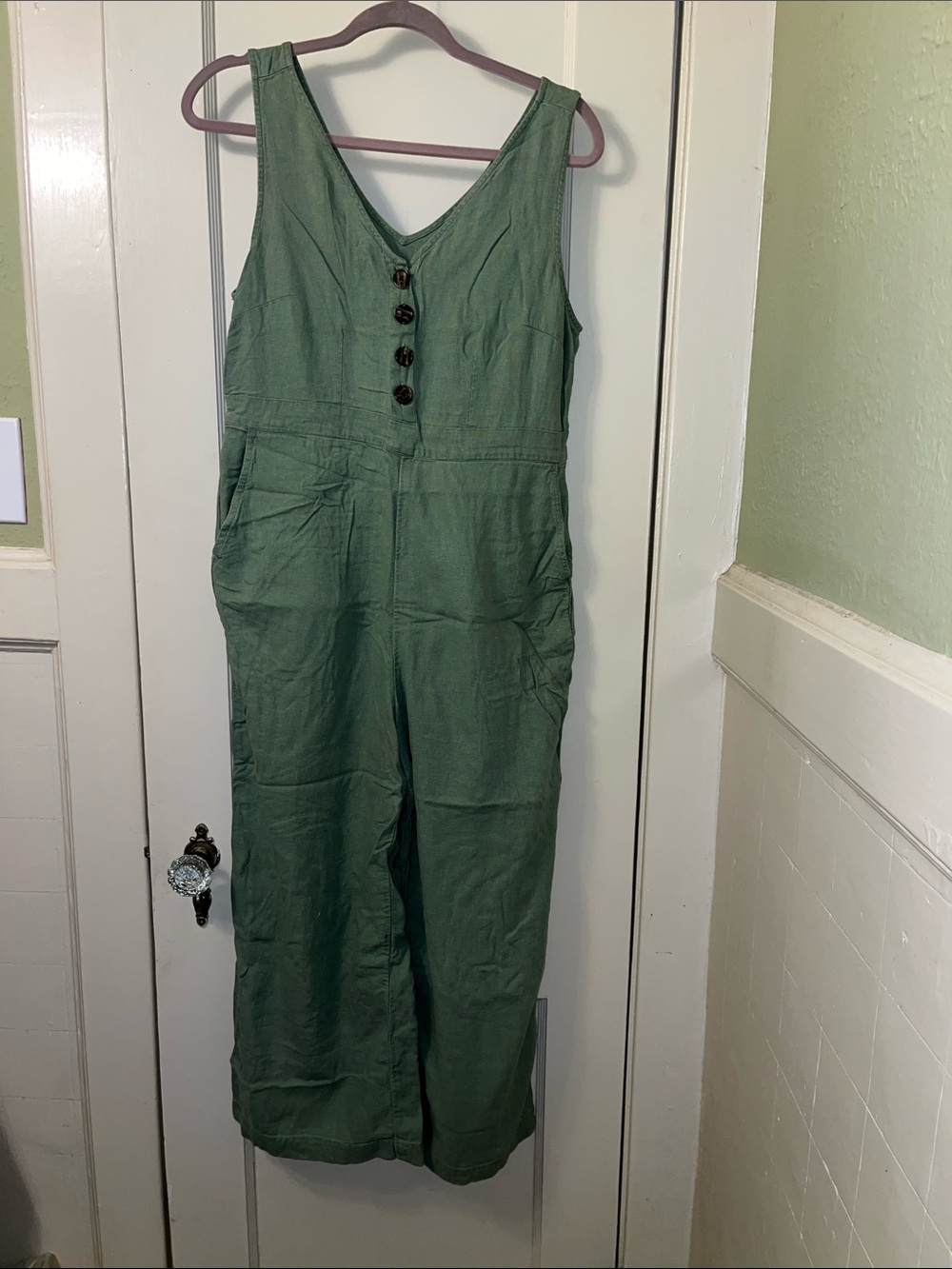 Time and Tru Green Sleeveless Button-Front Jumpsuit